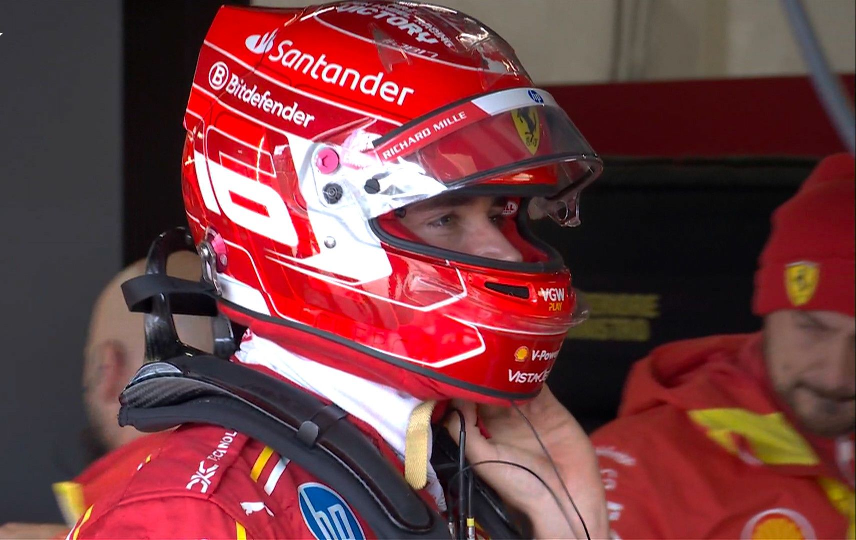 开云体育中国-红牛车队鏖战哈斯车队,佩雷兹高光表现 第2张 开云体育中国-红牛车队鏖战哈斯车队,佩雷兹高光表现 第2张